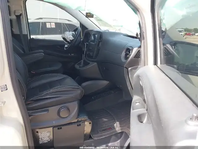 MERCEDES-BENZ METRIS 2023