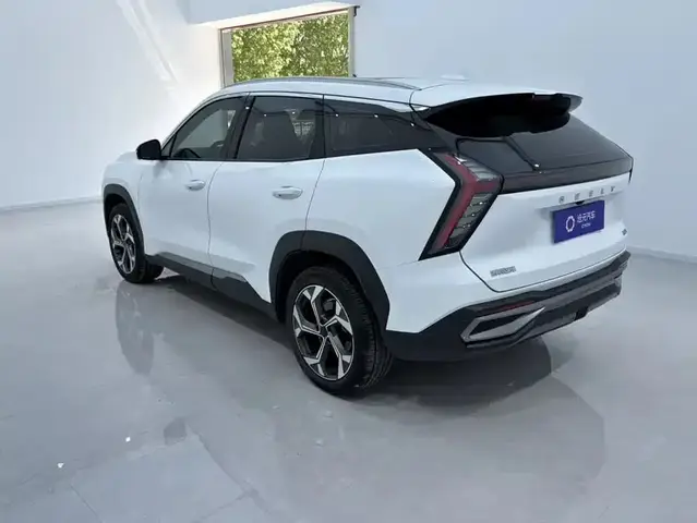 GEELY BOYUE L PREMIUM 2023