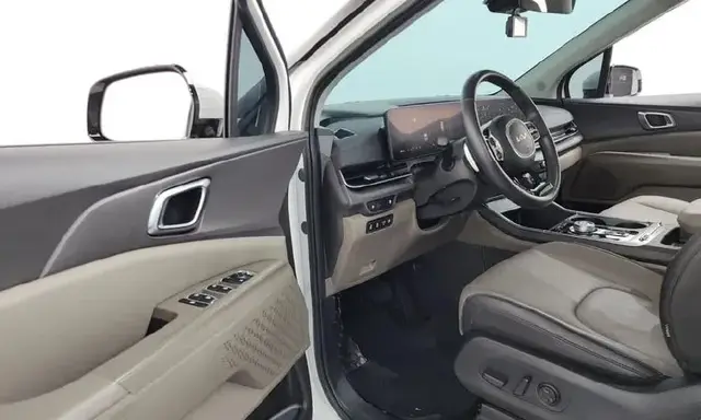 KIA CANIVAL NOBLESSE 2023