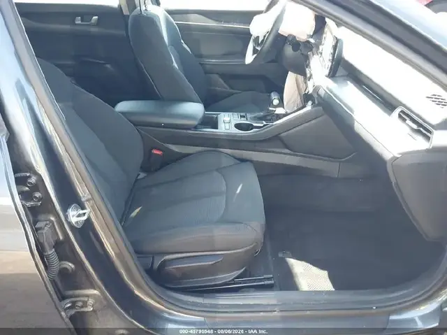 KIA K5 LXS 2022