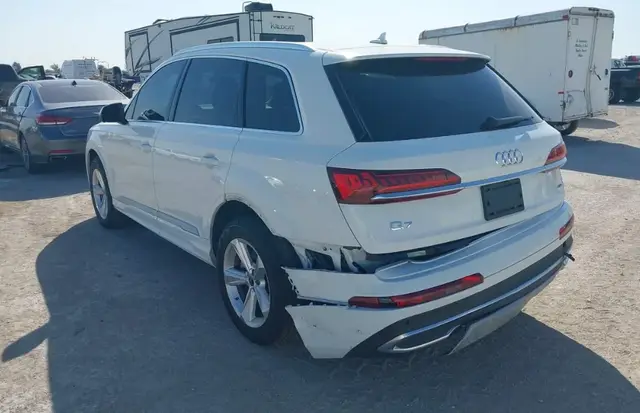 AUDI Q7 PREMIUM 2023