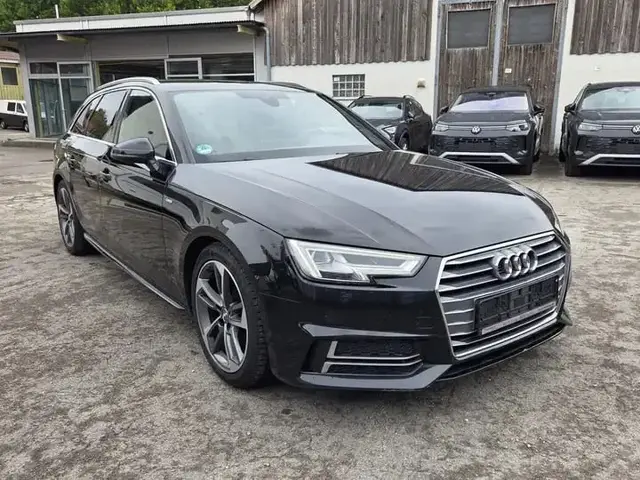 AUDI A4 AVANT SPORT S-LINE 2018