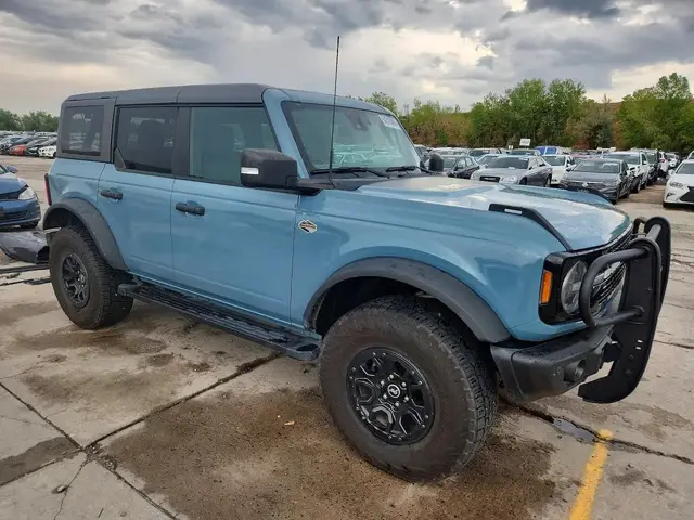 FORD BRONCO BASE 2023