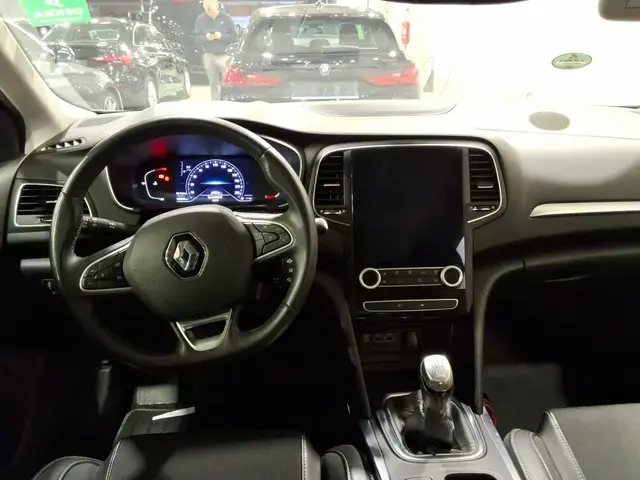 RENAULT MEGANE GRANDTOUR 2023