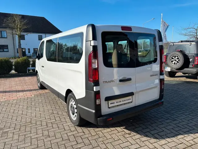 RENAULT TRAFIC COMBI L2H1 2019