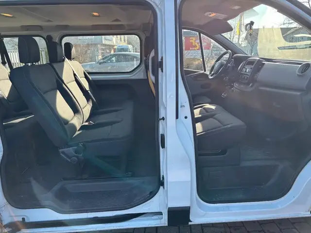 RENAULT TRAFIC COMBI L2H1 2019