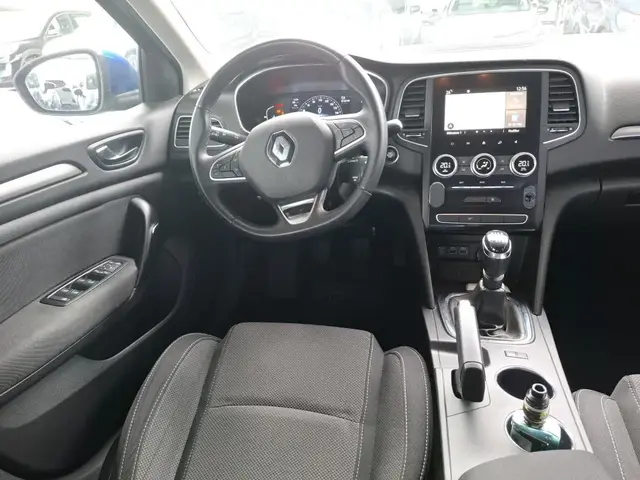 RENAULT MEGANE ESTATE 2022