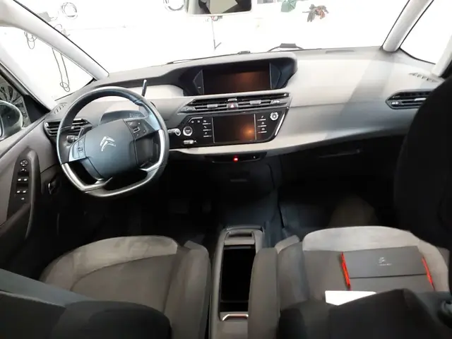 CITROEN GRAND C4 SPACETOURER BLUEHDI 2022