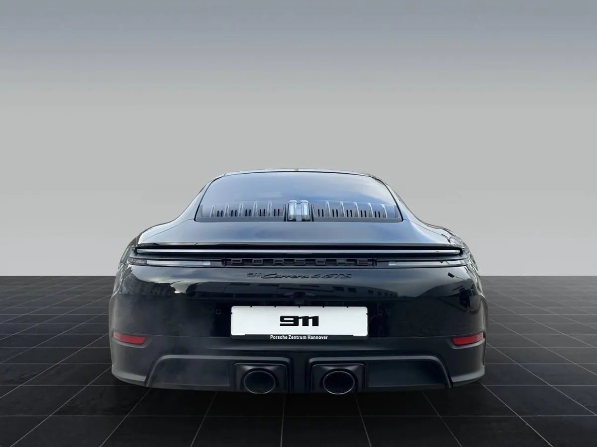 PORSCHE 911 CARRERA 4 GTS 2026