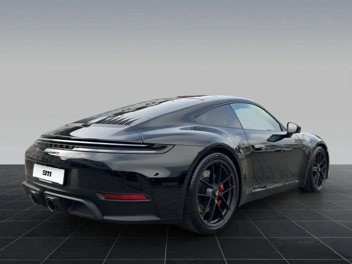 PORSCHE 911 CARRERA 4 GTS 2026