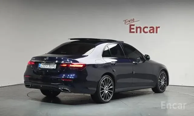 MERCEDES-BENZ W213 E350 4MATIC 2022