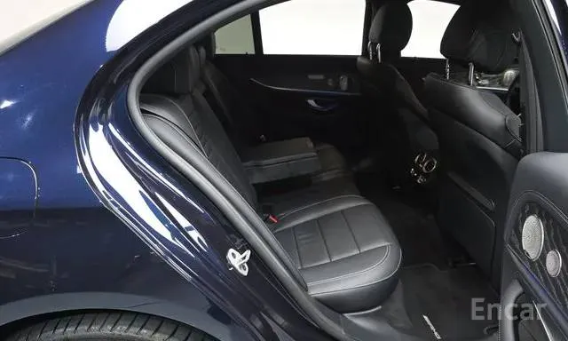 MERCEDES-BENZ W213 E350 4MATIC 2022