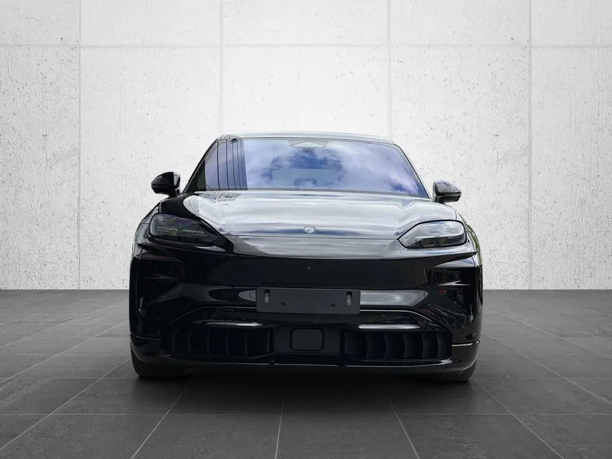 PORSCHE CAYENNE TURBO ELECTRIC 2026