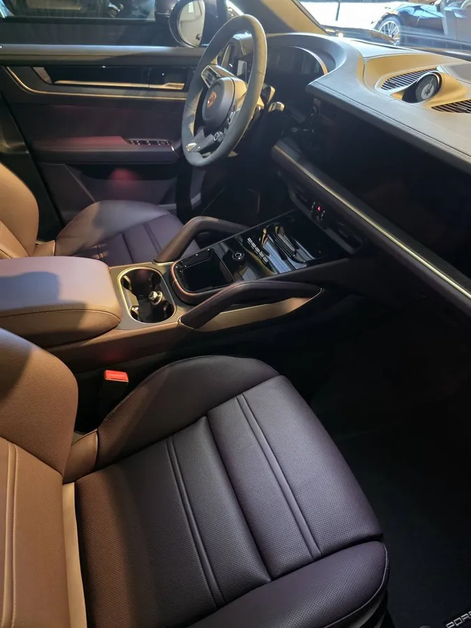 PORSCHE CAYENNE E-HYBRID COUP 2026