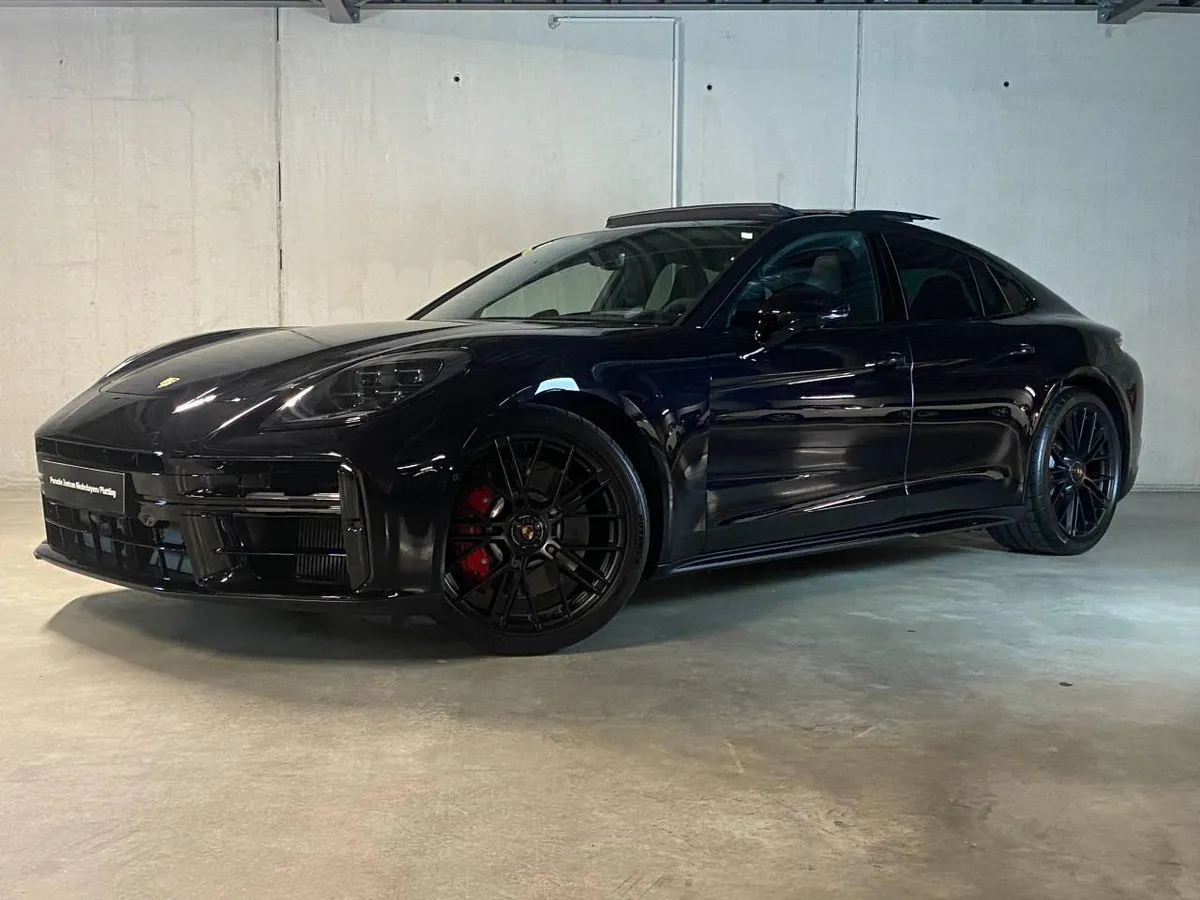 PORSCHE PANAMERA GTS 2026
