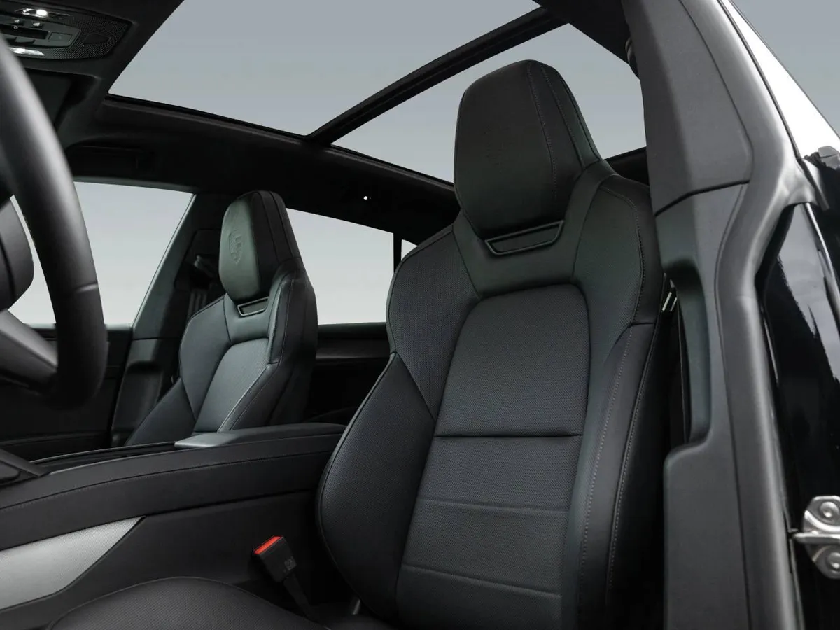 PORSCHE CAYENNE ELECTRIC 2026