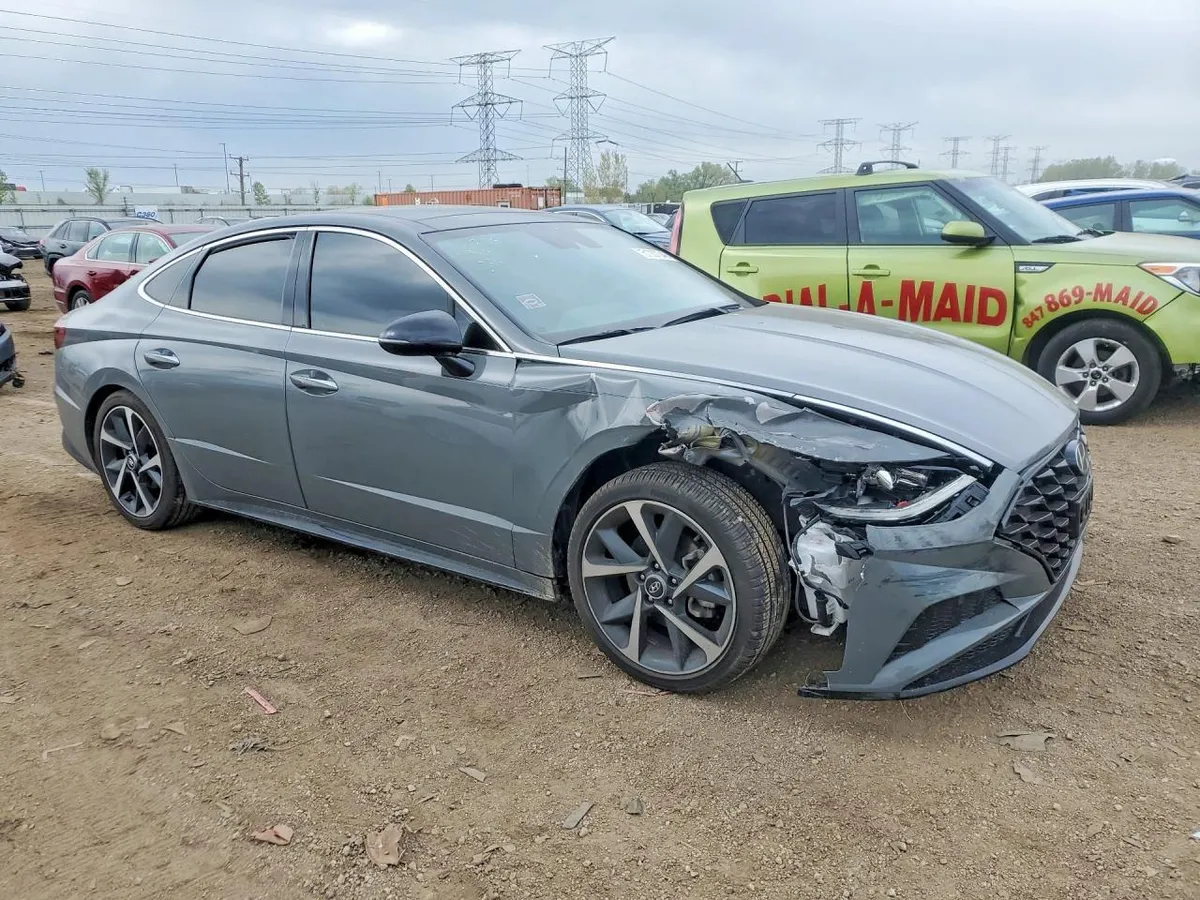 HYUNDAI SONATA SEL 2023