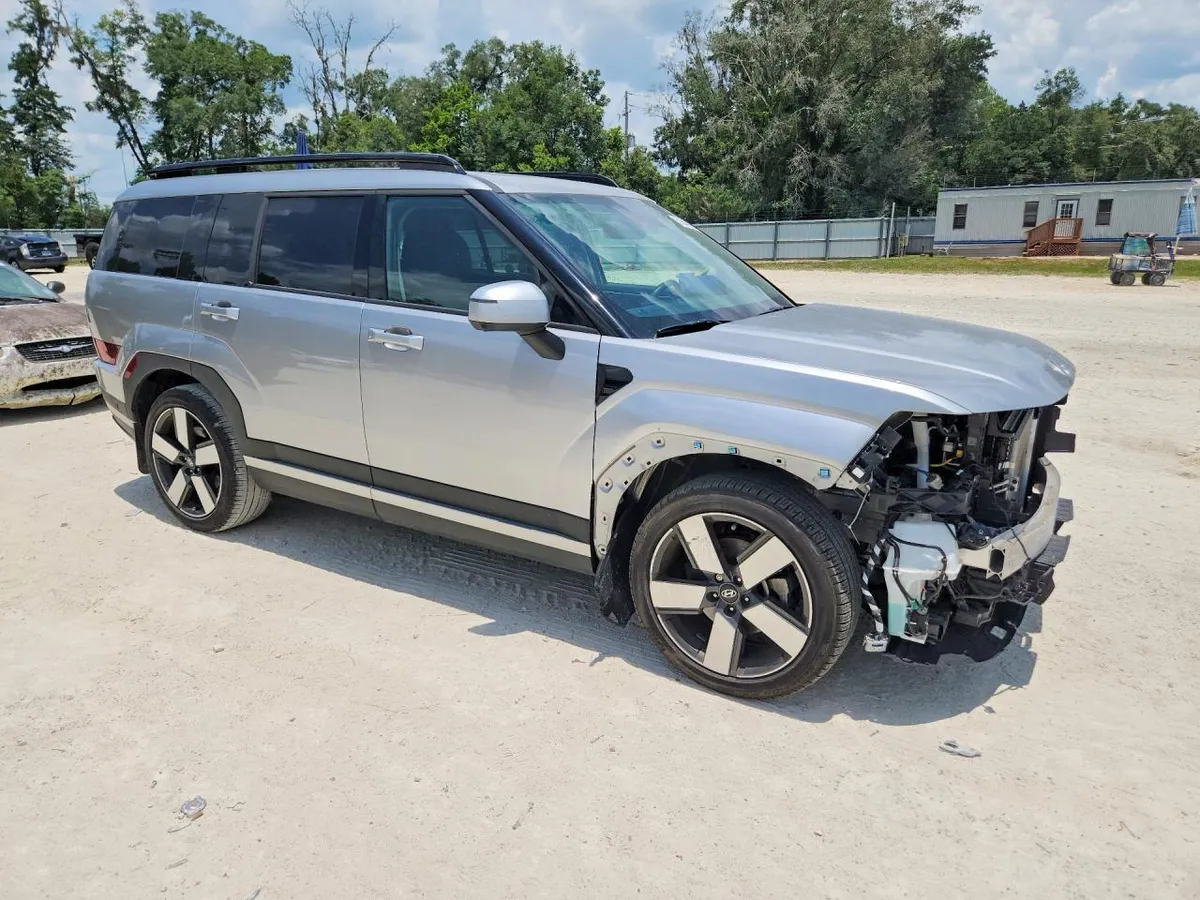 HYUNDAI SANTA FE LIMITED 2024