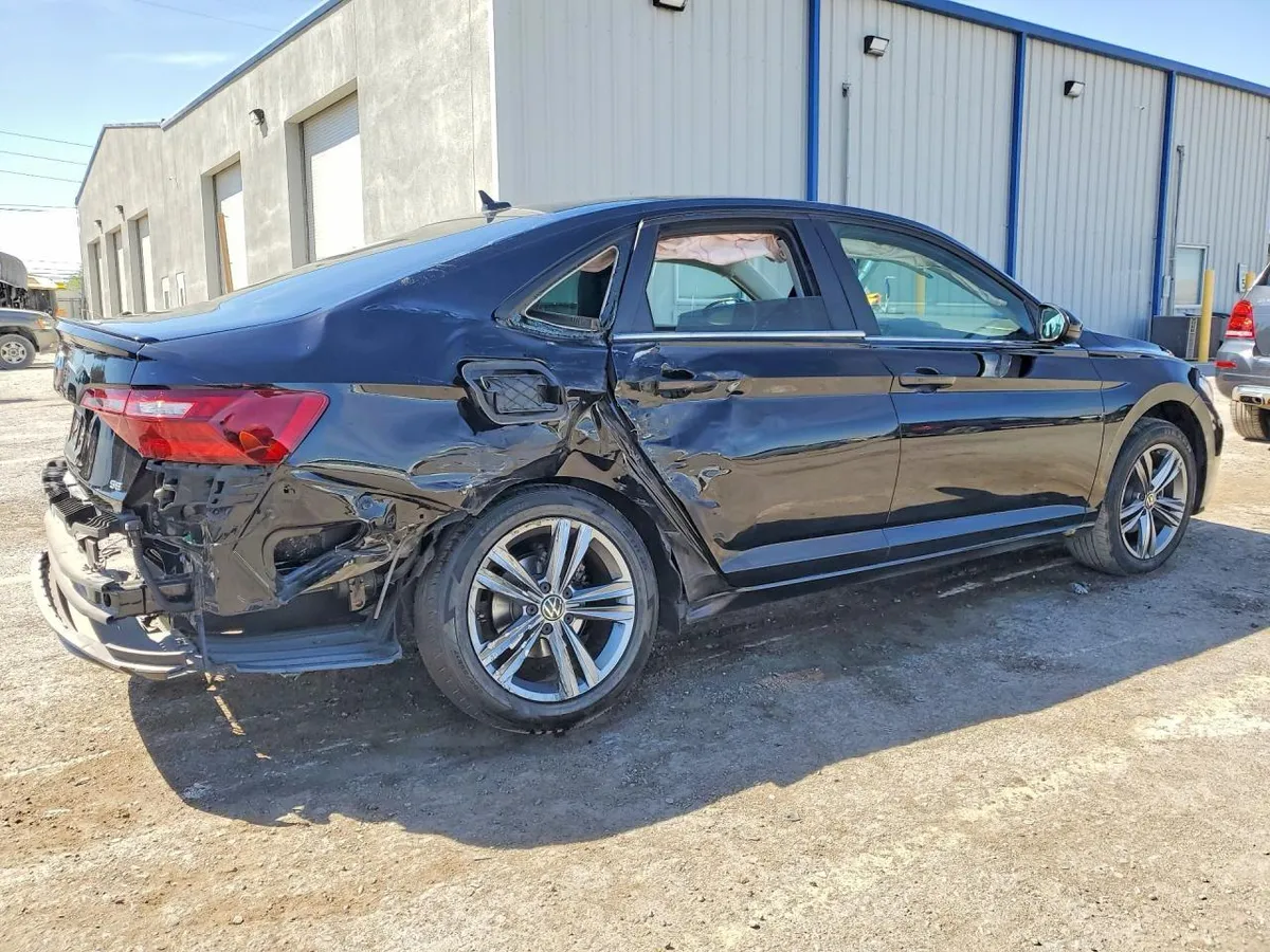 VOLKSWAGEN JETTA SE 2023