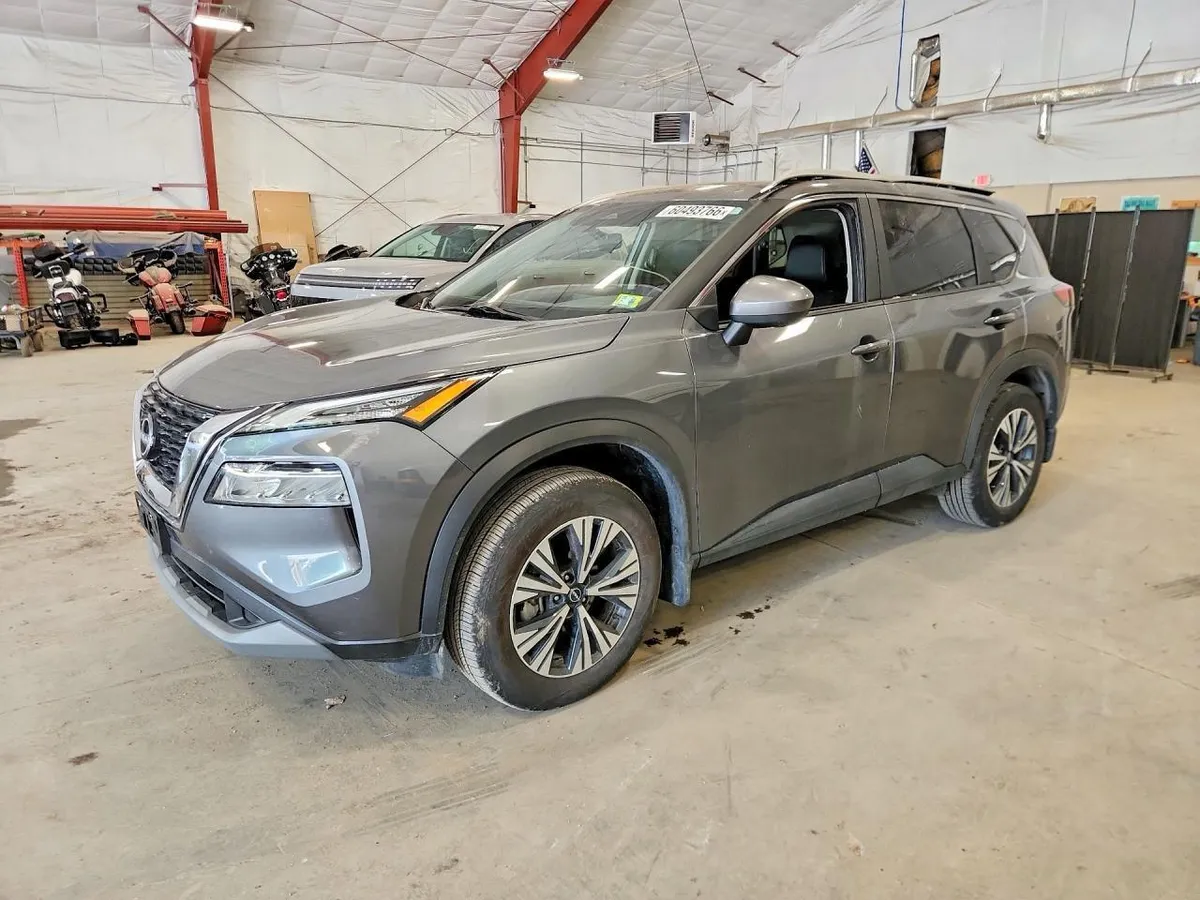 NISSAN ROGUE SV 2023