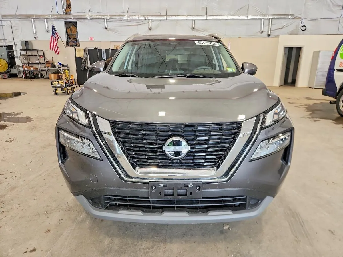 NISSAN ROGUE SV 2023