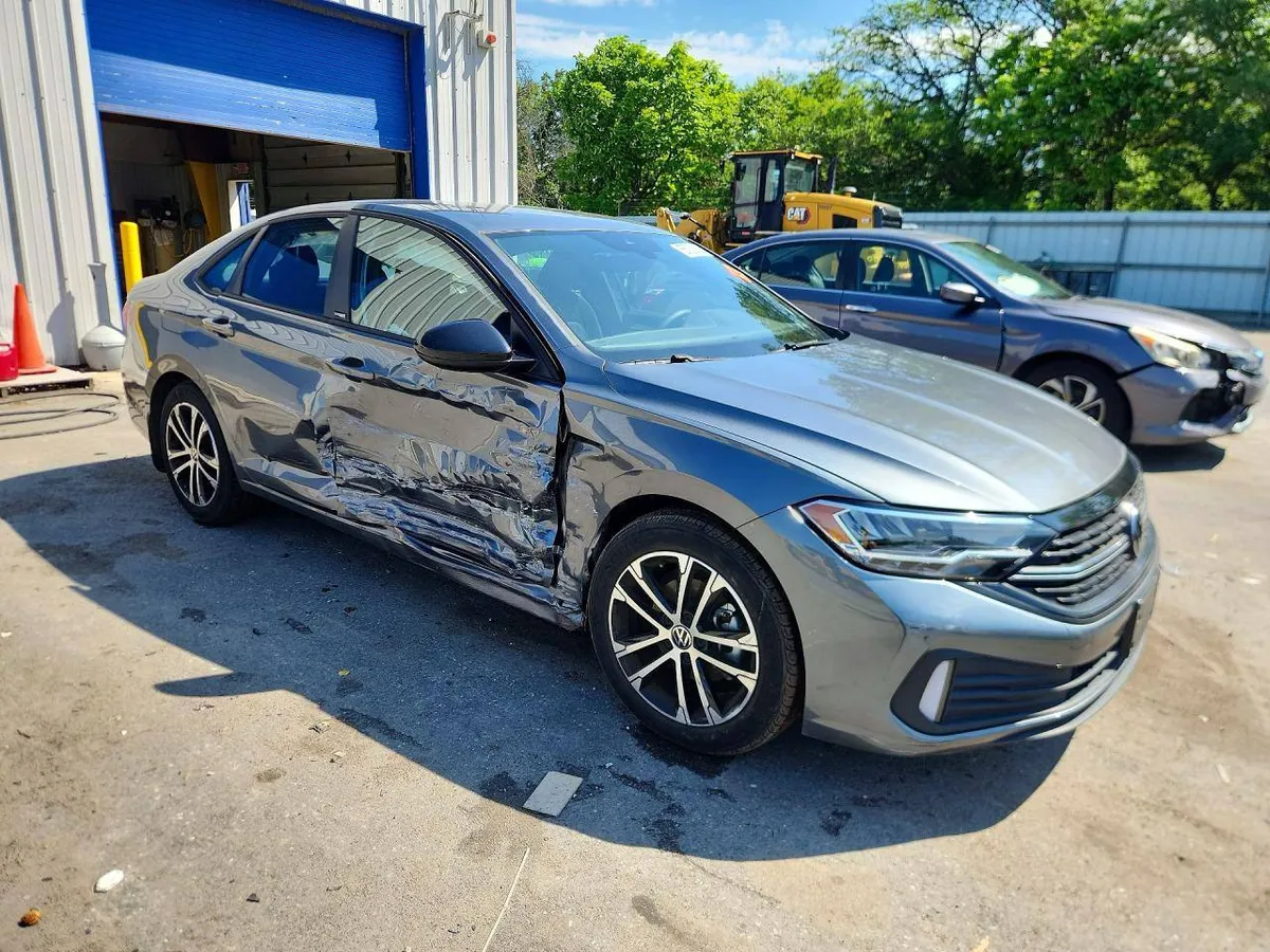 VOLKSWAGEN JETTA SPORT 2023