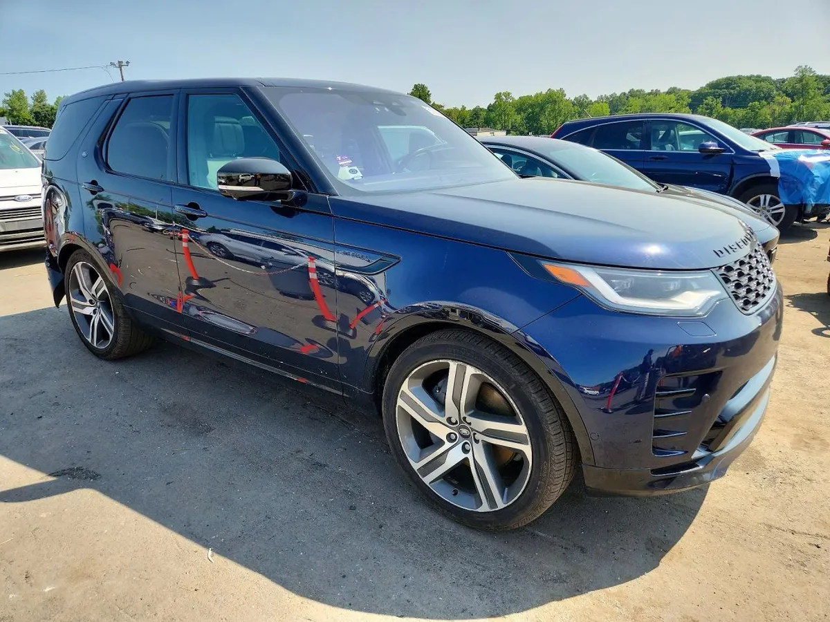 LAND ROVER DISCOVERY HSE R-DYNAMIC 2022