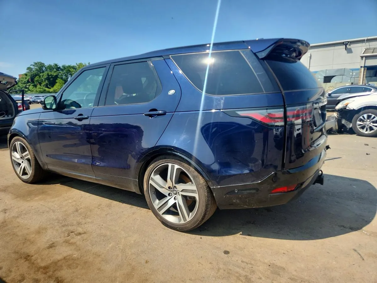 LAND ROVER DISCOVERY HSE R-DYNAMIC 2022