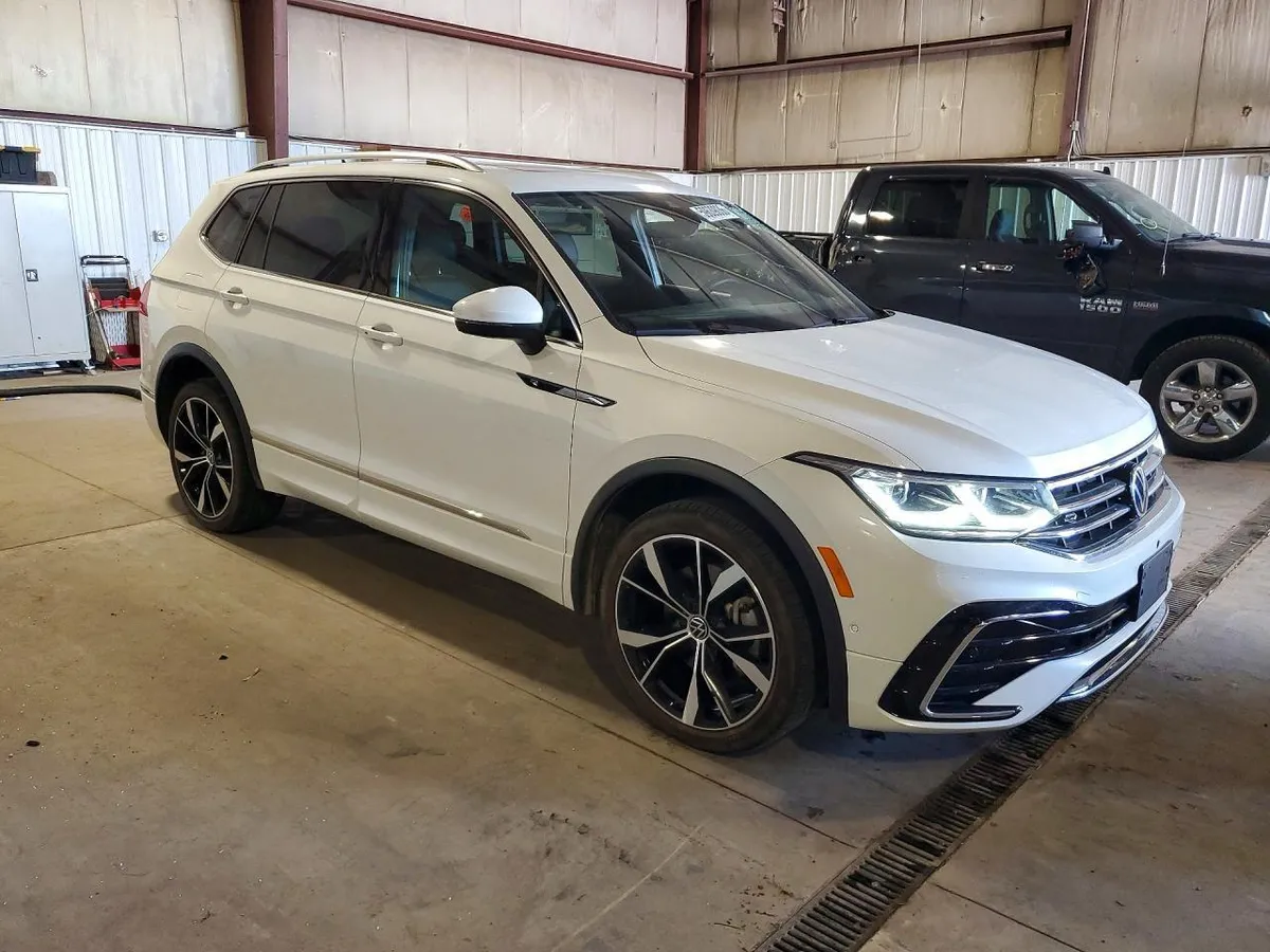VOLKSWAGEN TIGUAN SEL 2023