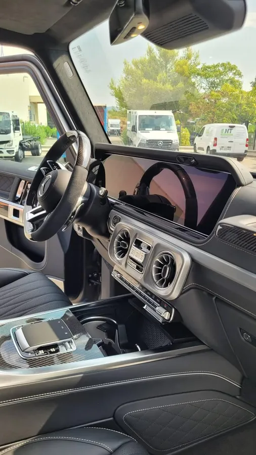 MERCEDES-BENZ G63 AMG 2027