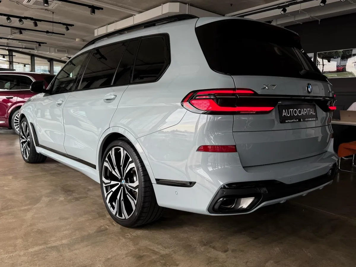 BMW X7 40I 2022