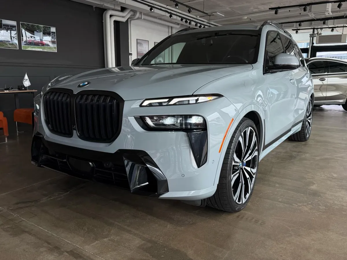 BMW X7 40I 2022