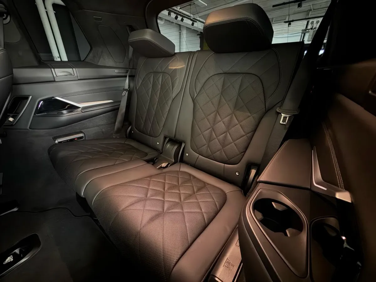 BMW X7 40I 2022