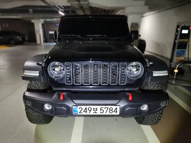 JEEP WRANGLER RUBICON 2025