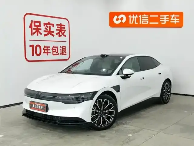 ZEEKR 007 AWD INTELLIGENT DRIVING 2024