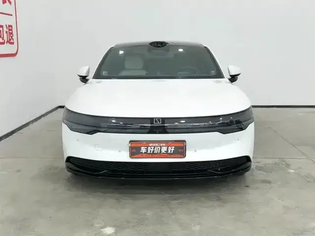 ZEEKR 007 AWD INTELLIGENT DRIVING 2024