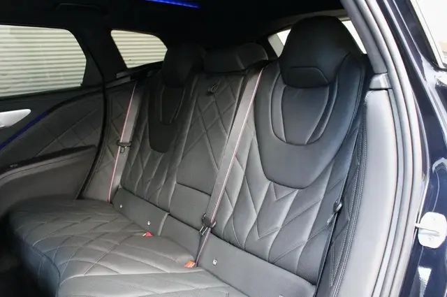 BMW XM 2024
