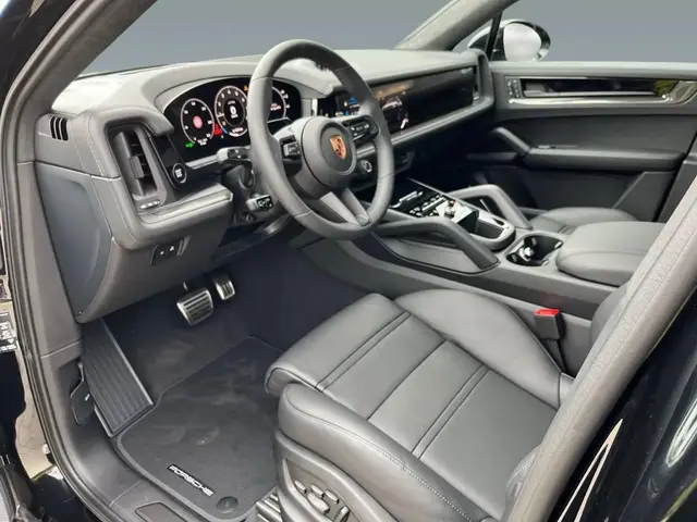 PORSCHE CAYENNE GTS COUP 2026