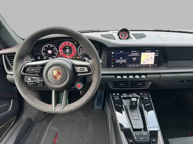 PORSCHE 911 CARRERA 4 GTS 2026
