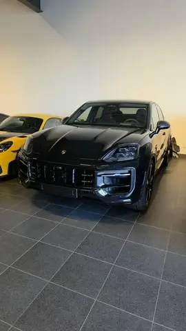 PORSCHE CAYENNE E-HYBRID COUP 2026