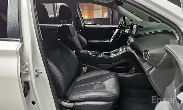 HYUNDAI SANTA FE 2023