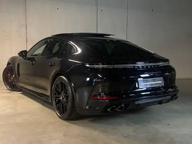 PORSCHE PANAMERA GTS 2026
