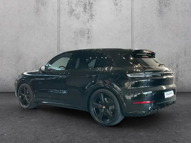 PORSCHE CAYENNE GTS 2026