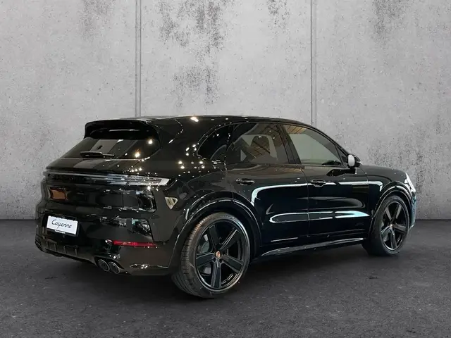 PORSCHE CAYENNE GTS 2026