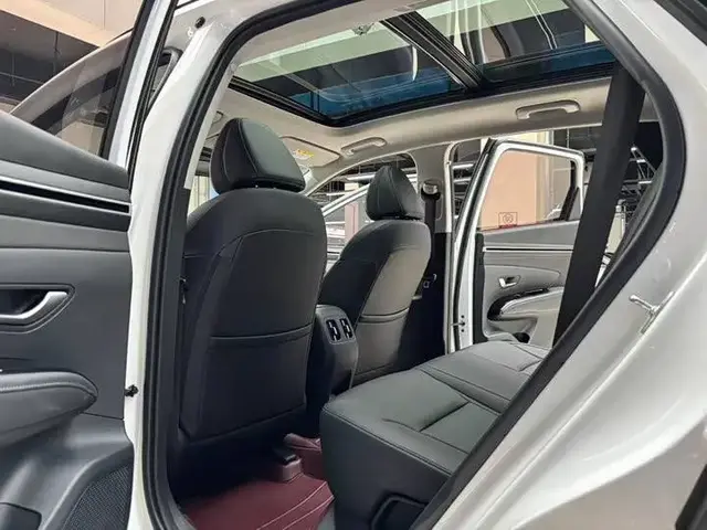 HYUNDAI TUCSON PREMIUM 2022