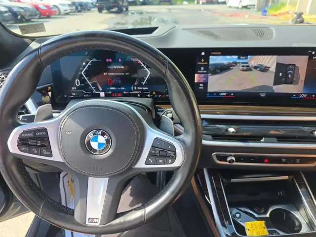 BMW X7 SE 2023