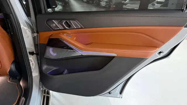 BMW X7 XDRIVE40D 2022
