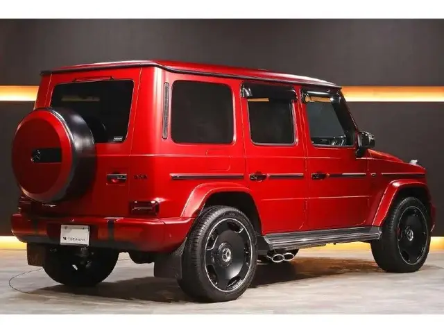 MERCEDES-BENZ G63 AMG 2025