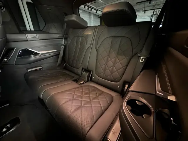 BMW X7 40I 2022