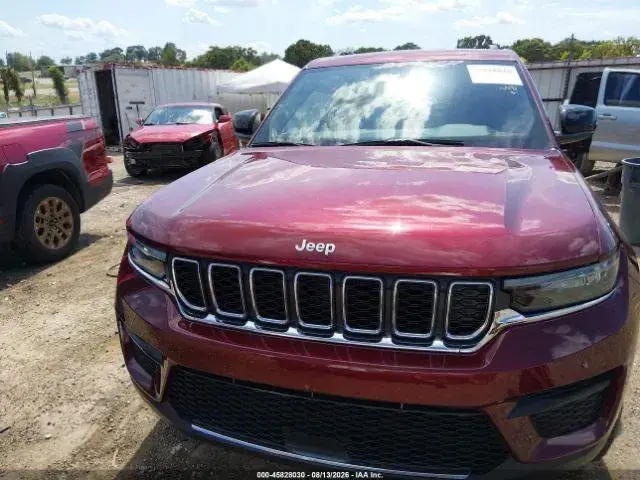 JEEP GRAND CHEROKEE 2024